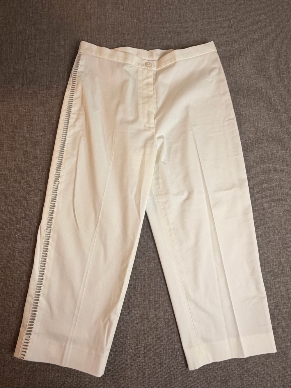 Leggiadro White Cropped Wide-Leg Trousers with Ladder Side Trim Size 4